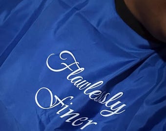 Flawlessly Finer Make Up Cape
