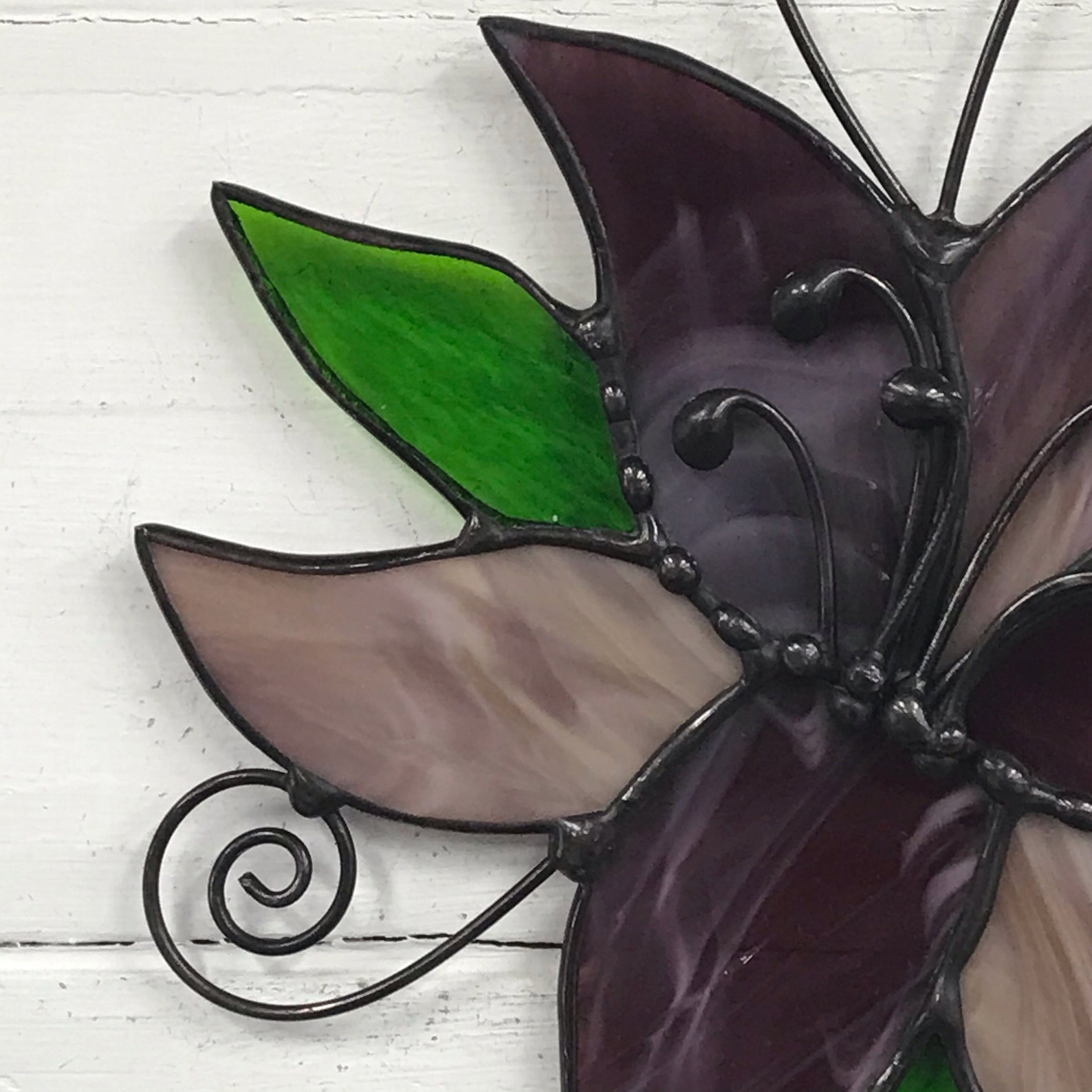 STAINED GLASS LILY Glass Art Stained Glass Window Hangings Etsy Hong Kong