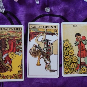 Lecture de tarot 3 cartes 1 question, tarot en ligne abordable par email, tout domaine d'intérêt
