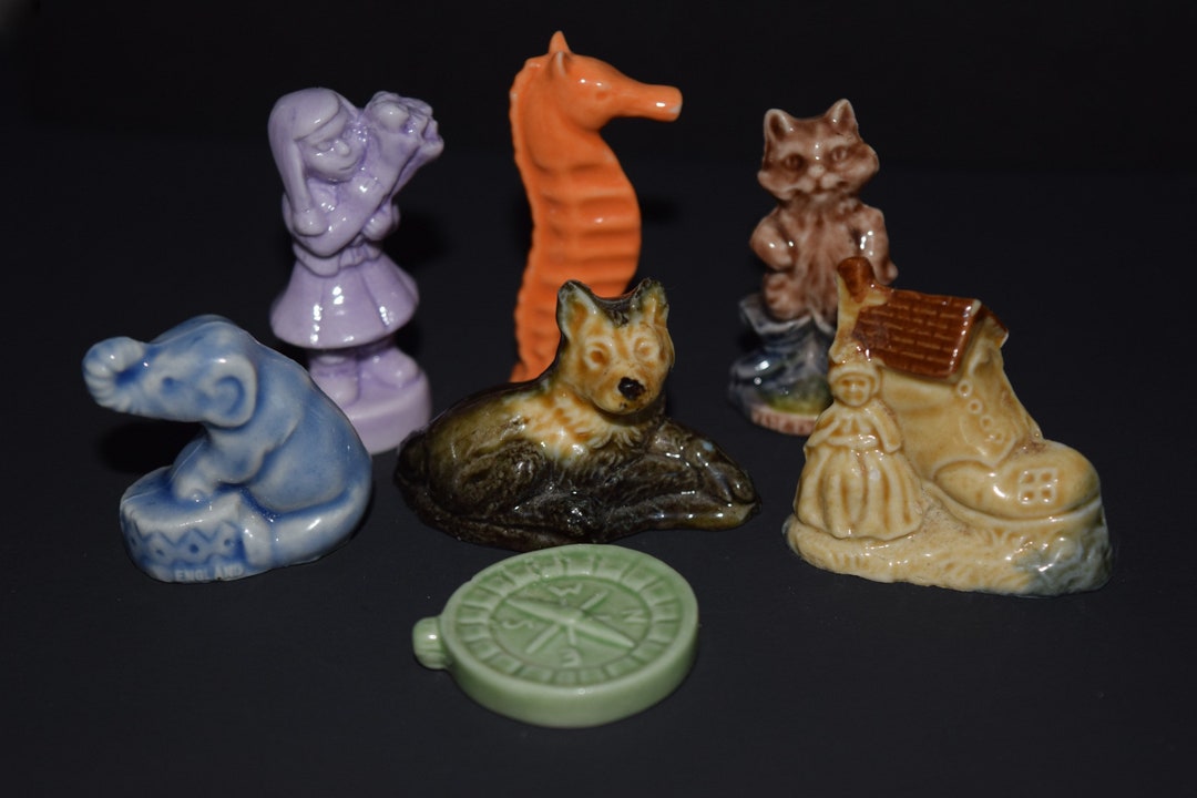 Wade Tea Figurines Collectable Figurines Red Rose Tea Etsy