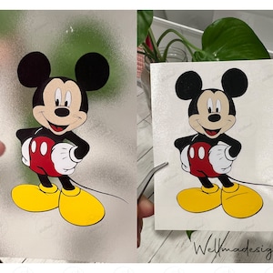 Big ear Mouse Nombre personalizado Calcomanía I Etiqueta de nombre para la escuela impermeable I Nombre Calcomanía para carpeta, Calcomanía de vaso I Calcomanía de pegatina de nombre personalizado de Mickey