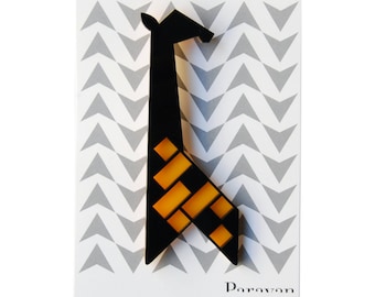 Giraffe brooch, FREE SHIPPING