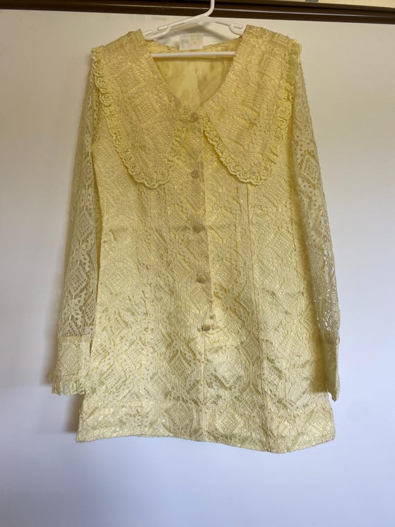 Vintage 1970s Lemon Frog Yellow Lace Pilgrim Collar Mini Dress Sz 8J