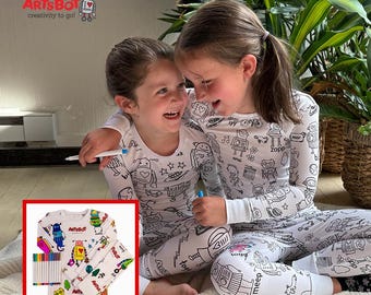 Set de regalo de pijamas para niños para colorear