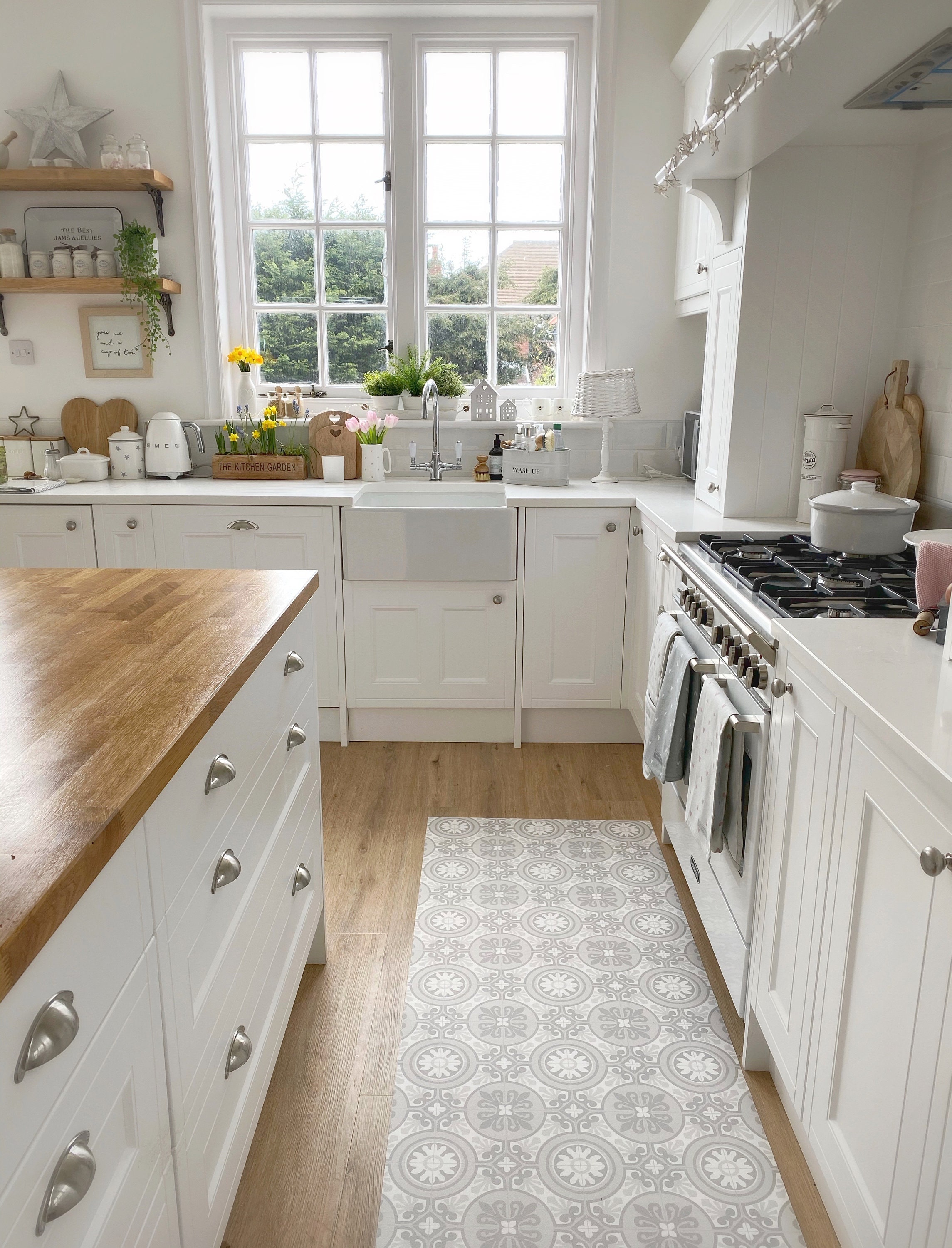 Sicily Vinyl Kitchen Floor Mat Wipeable - Etsy UK