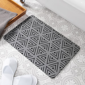 Geometric Triangle Grey Stone Non Slip Bath Mat - Quick Dry Bath Mats For Bathroom - Eco-Friendly Easy to Clean Bathroom Mat - 60 x 39cm