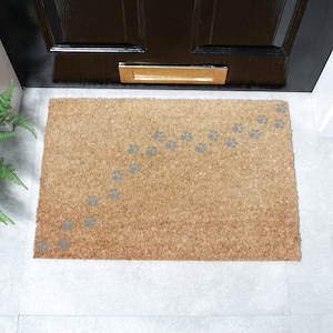Grey Paw Print Doormat - Cat and Dog Paw Print - Pet Paw Print Doormat - Cute Animal Lover Gift - Home Decor - 60x40cm - Novelty Gift
