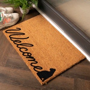 Welcome Cat Doormat -  Funny Cat Doormat - Gift For Pet Lovers - Welcome Door Mat - New Home Gift - Cat Lover Present -  60cm X 40cm