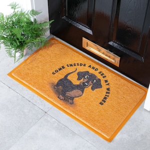 Come inside and see my Weiner - Cute Dog Doormat - Indoor/Outdoor Doormat - Funny Dog Mat - Bright Orange, Durable, Weatherproof - 70 x 40cm