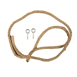 Può includere: Una corda di colore naturale con due bulloni a occhiello argentati. La corda è spessa e sembra essere fatta di una fibra intrecciata. I bulloni a occhiello hanno un'estremità a vite per una facile installazione. La corda è ad anello e pronta all'uso.