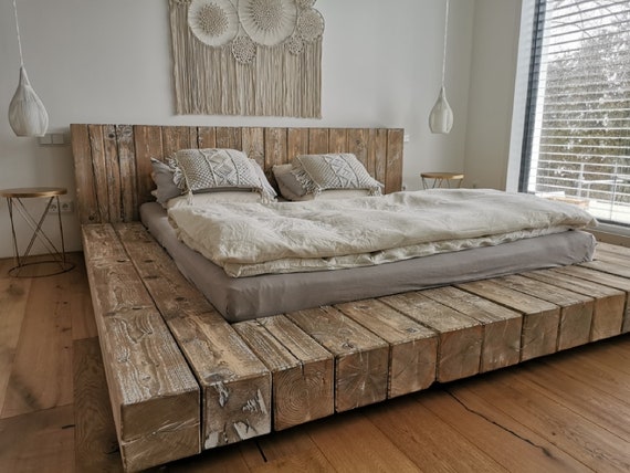 Rustic cheap futon bed