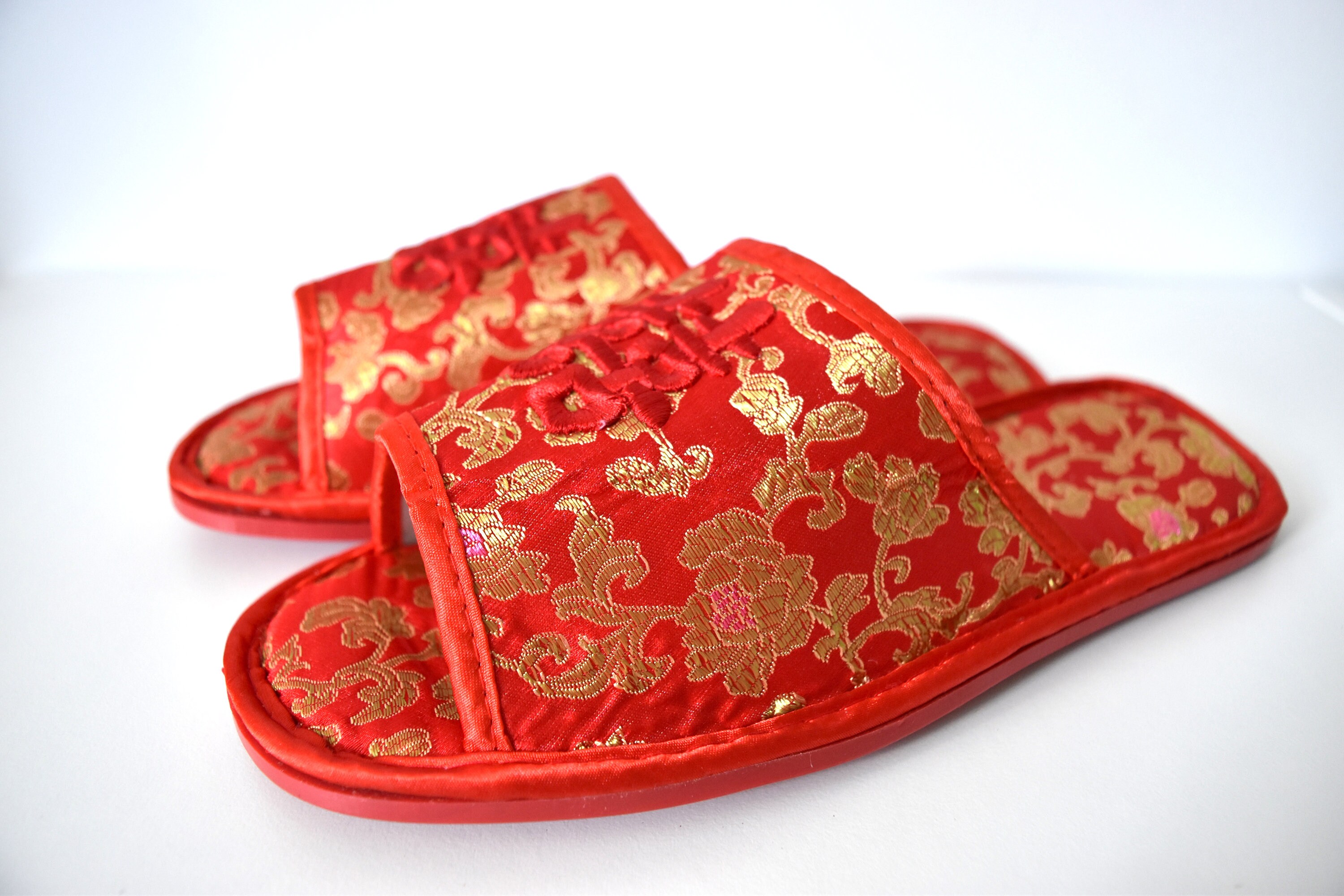 Straits Chinese groom's wedding slipper