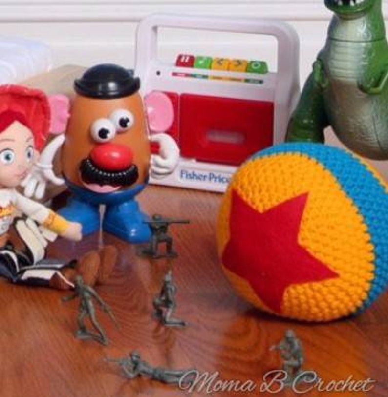 Crochet Pixar Ball, Pixar Ball, Crochet Luxo Ball, Luxo Ball, Disney Pixar Ball image 2