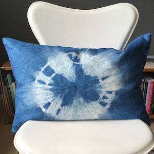 Linen pillow cover hand dyed with natural indigo with shibori tie-dye pattern image 1