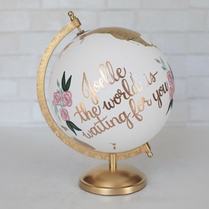 Babykamer wereldbol handgemaakte reizen avontuur decoratie babyshower gastenboek cadeau aangepaste verjaardagsfeestje decor wereldkaarten kinderkamer kunst 8"