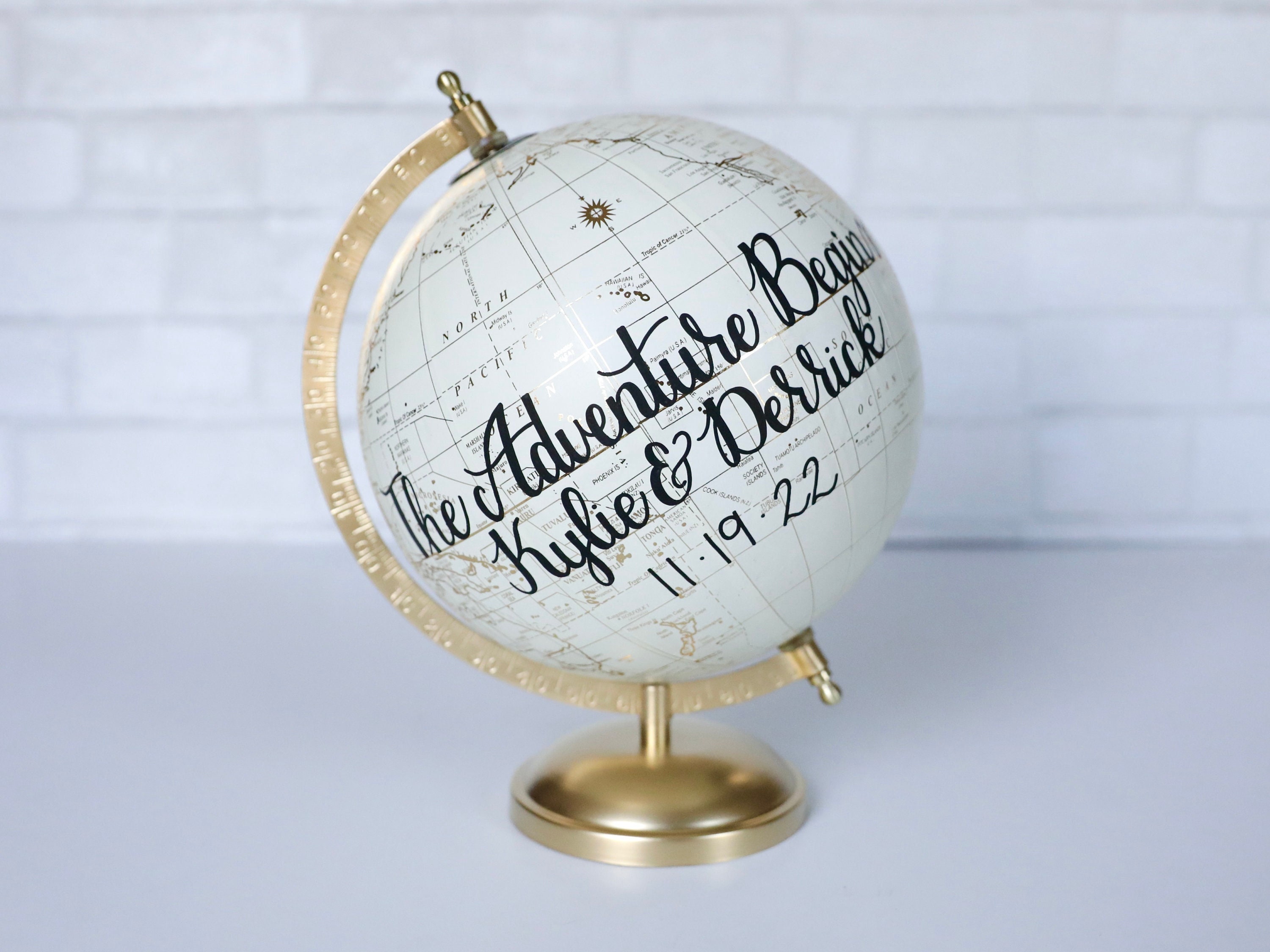Wedding Globe Guest Book