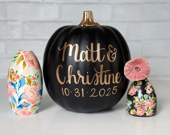 Custom Pumpkins Mr. & Mrs. Couple Wedding Sign Anniversary Fall Decor Personalized Family Pumpkin Names White Gold Autumn Porch Decorations