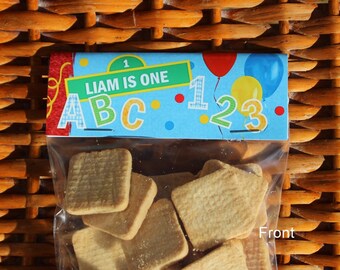 Adornos personalizados para bolsas de regalo de cumpleaños ABC 123 (juego de 12)