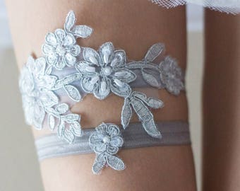 Keep and Toss Garter Set SILVER GWEN Floral Motif Beads Sequins Winter Wedding Ice Queen Bling Bride Bridal Gift Best Friend Present NonSlip