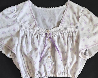 Cropped Lilac Floral Blouse