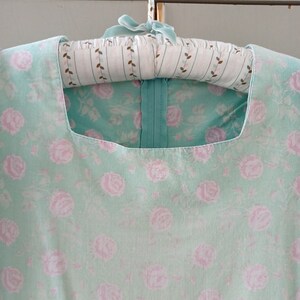 Laura Ashley Grön Klänning med Puffärmar bild 5