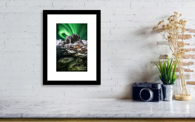 Print Canvas Hamnoy Northen Lights wall art Norway Lofoten Photography Aurora winter prints christmas gifts home decor Scandinavia barn