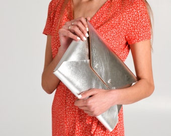 Silver leather clutch bag / Silver envelope clutch / Leather bag / Genuine leather / Bridesmaids clutch / LARGE SIZE / iPad Pro case