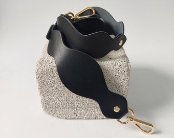 Wavy leather shoulder strap / Removable shoulder strap / Shoulder strap for clutch / Leather crossbody strap / Christmas gift