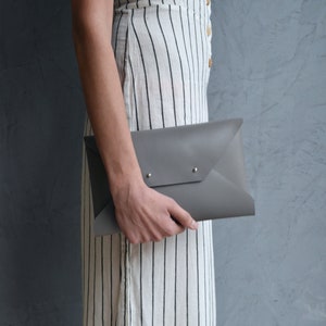 Gray leather clutch bag / Gray envelope clutch / Genuine leather / Wedding clutch / Bridesmaid gift / MEDIUM SIZE / Christmas gift image 9