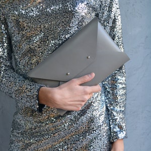 Gray leather clutch bag / Gray envelope clutch / Genuine leather / Wedding clutch / Bridesmaid gift / MEDIUM SIZE / Christmas gift image 8