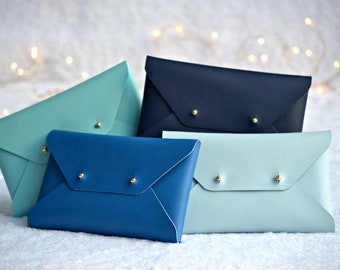 Pochette en cuir / Pochette d’enveloppe / Sac disponible avec dragonne / Cuir véritable / Pochette de mariage / Pochette de demoiselle d’honneur / PETITE TAILLE