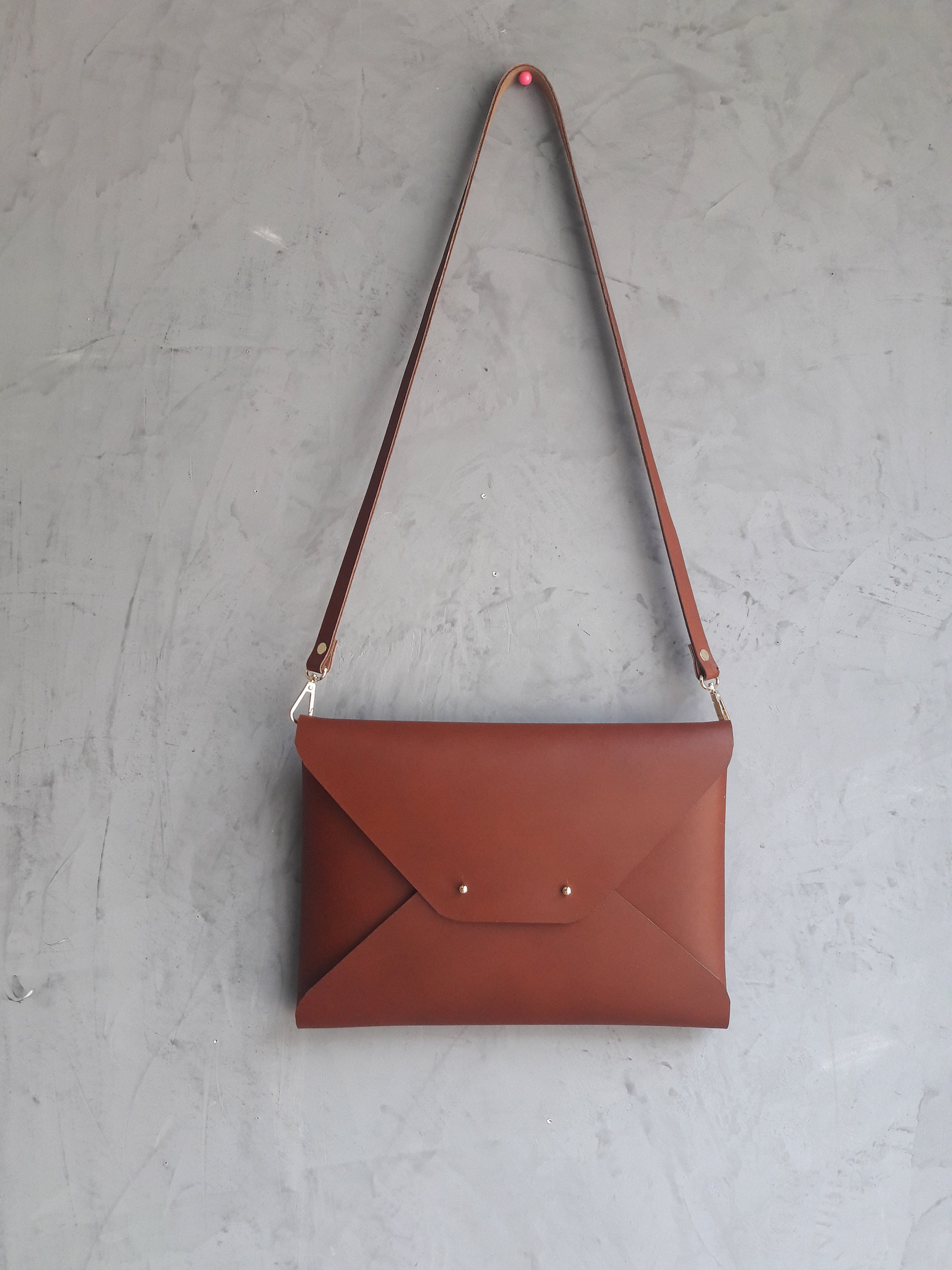 Brown leather shoulder bag