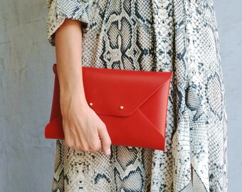 red envelope bag