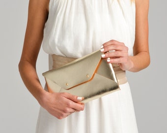 Gold leather clutch bag / Gold envelope clutch / Bag available with wrist strap / Genuine leather / Bridesmaid gift / MEDIUM SIZE