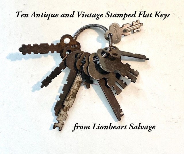 Nice Lot of Ten Vintage & Antique Keys