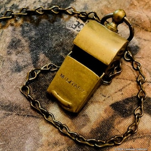 RARE 1940s A2 military Whistleホイスル RARE 1940s A2 military Whistleホイスル Vintage Military