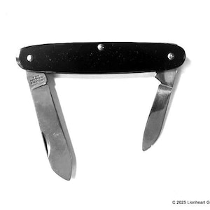 Vintage KUTMASTER Utica NY Folding Two Blade Pocket Knife Sleek Black Case