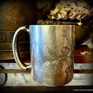 Antique Quadruple Plate Silver Mug James W Tufts Boston Engraved Childs Cup Victorian Drinkware bild 8
