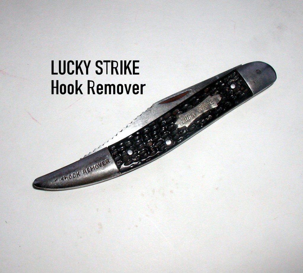 Vintage Lucky Strike Fish Hook Remover UTICA USA 1930s 1950s Pocket Knife  Collectible Fishing Tool 