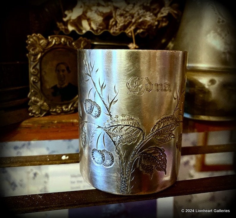 Antique Quadruple Plate Silver Mug James W Tufts Boston Engraved Childs Cup Victorian Drinkware bild 5