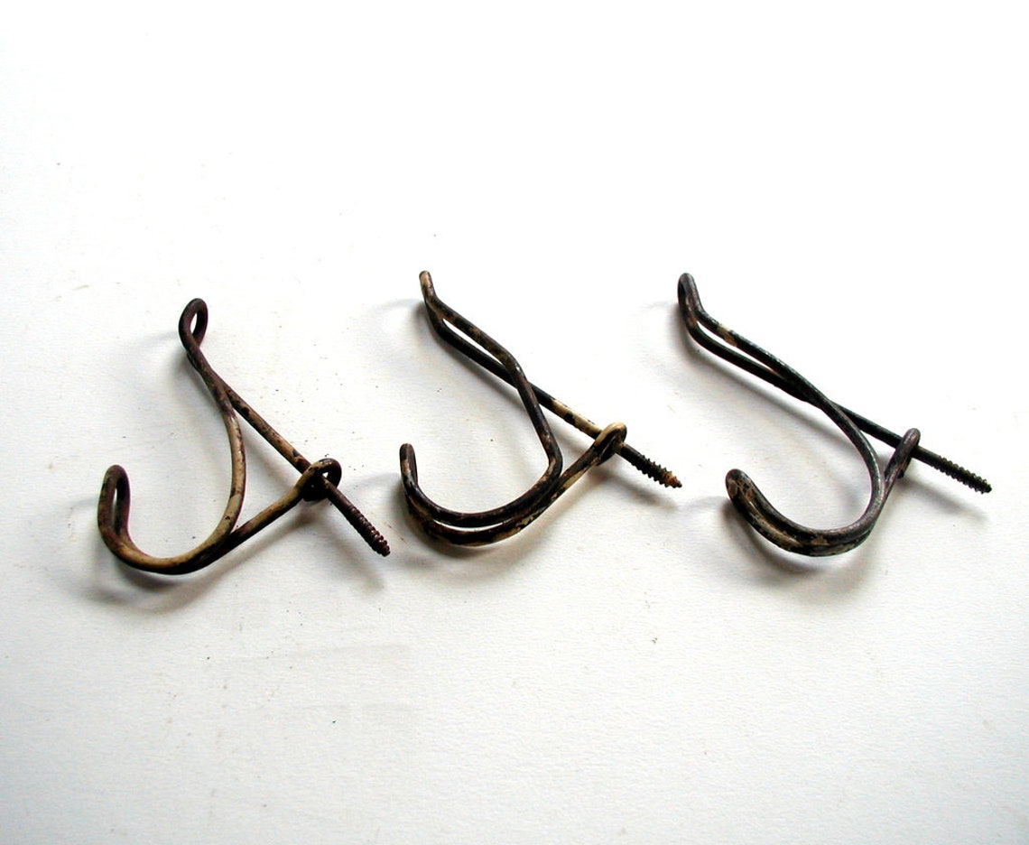 Vintage Bent Wire Coat Hooks Set of 3 Screw in Closet Hangers Etsy