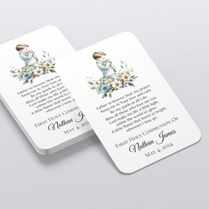 Carte de prière personnalisée pour petit garçon FHC, confirmation de la première communion personnalisée, garçon priant avec le chapelet