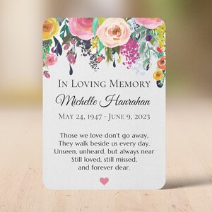 Carte de prière cadeau commémoratif, florale vibrante, célébration funéraire personnalisée des faveurs de la vie