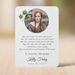 Carte de prière funéraire irlandaise personnalisée, personnalisée avec un cadeau de sympathie commémorative photo, faveur funéraire de célébration de la vie