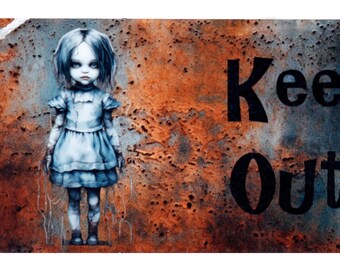 Creepy Door Sign 3 - Keep out, sent Post Free by Picture That Image