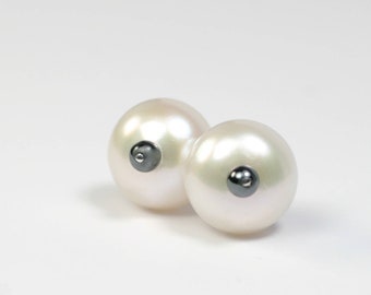 ear plug pearl white silver 925 unique
