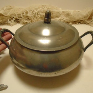Lovely Antique French Pewter Lidded Tureen, Silver Table Decor, Tureen, Etain French Footed Pewter Bowl