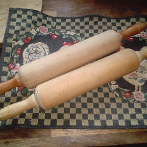 2 Vintage French Rolling Pins with Rotating Pin, 1950s, Wood Kitchen Utensils, Wood Pastry Rollers, Rolling Pins for Easy Pastry