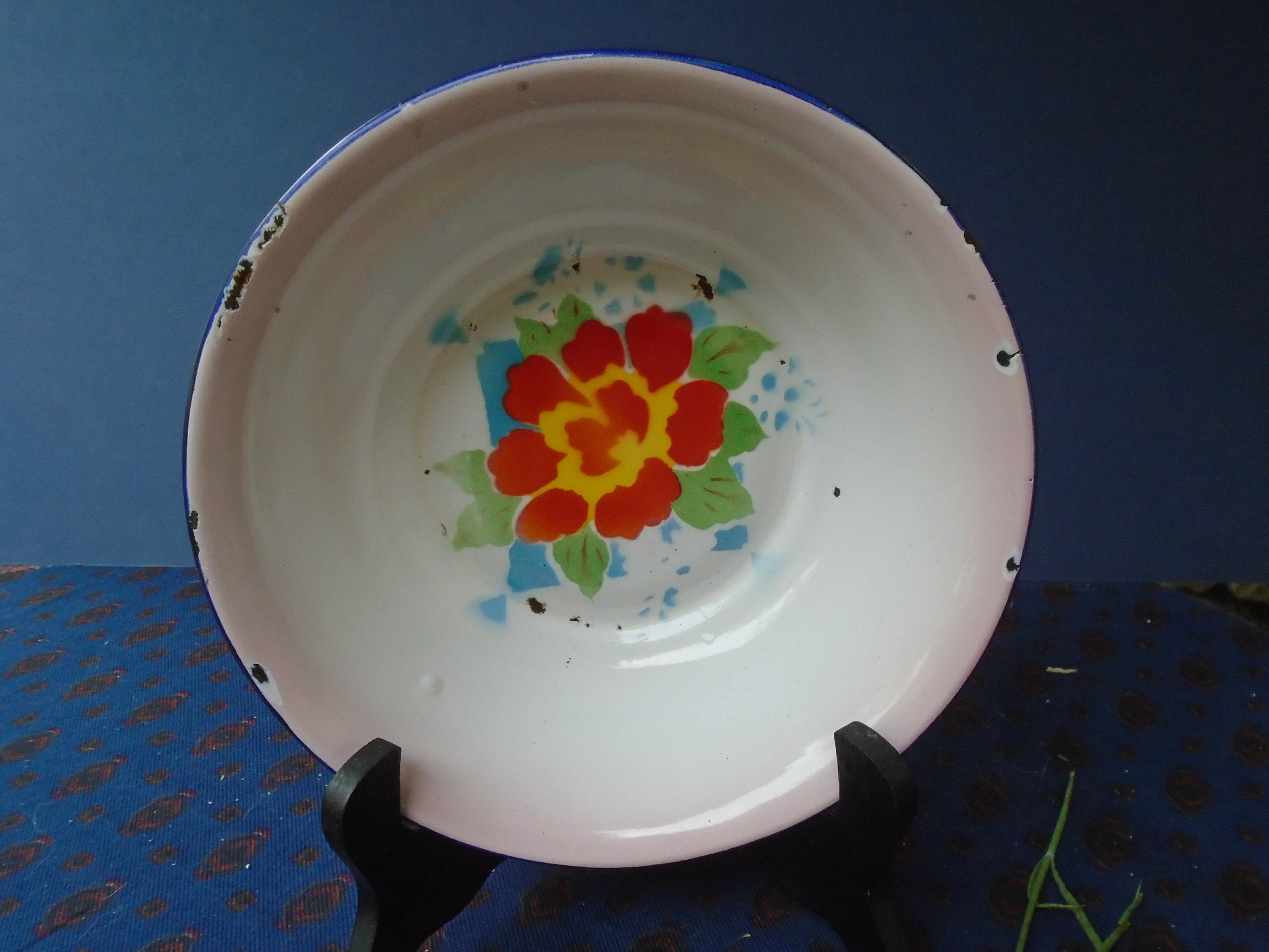 Vintage Pale Pink Enamel Floral Bowl, Fabriqué à Shanghai, Chine, Farmhouse Breakfast Bowl