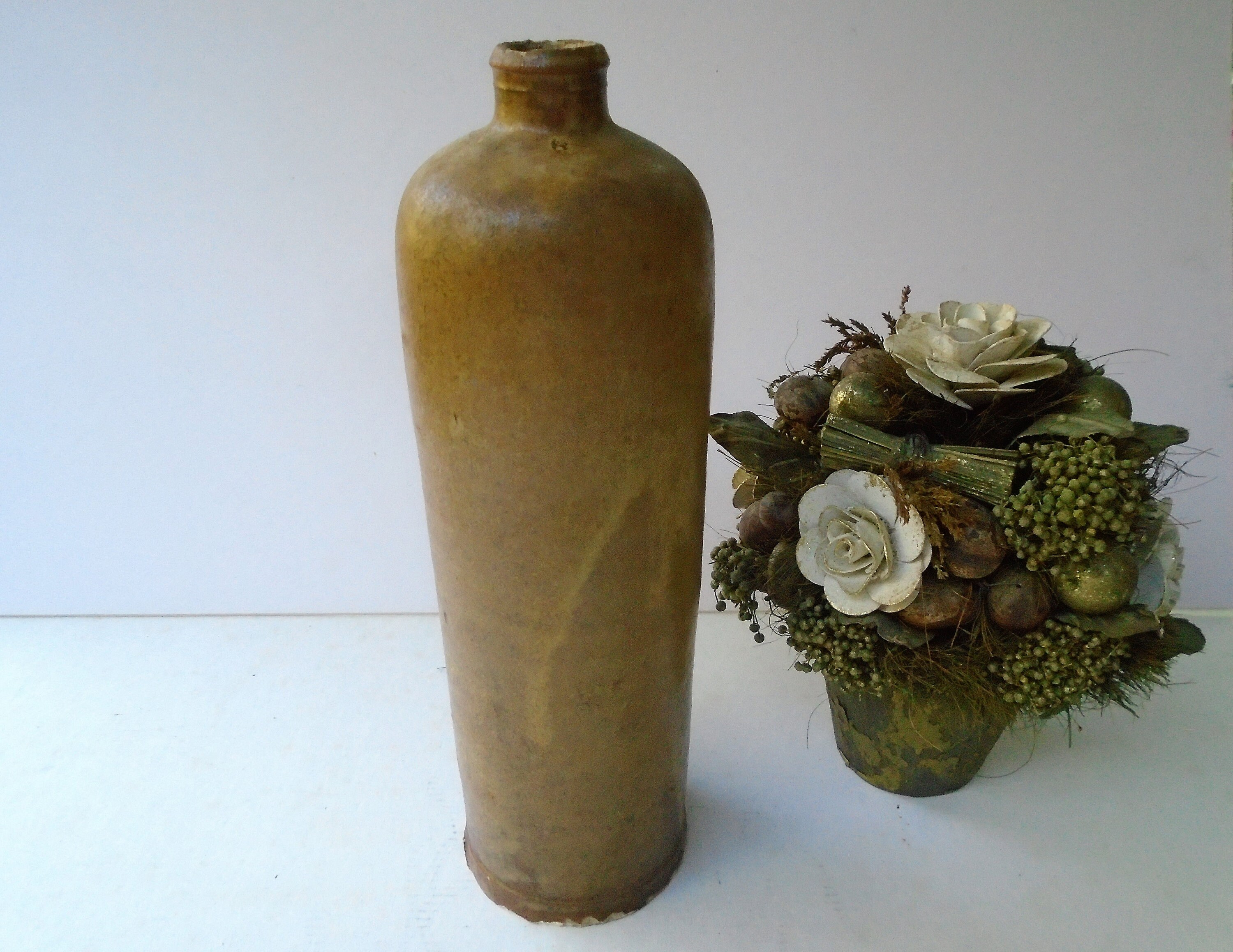 Magnifique Bouteille Antique Français Pierre Jetée à La Main, de Vin en Ferme, d'huile d'olive Pierr